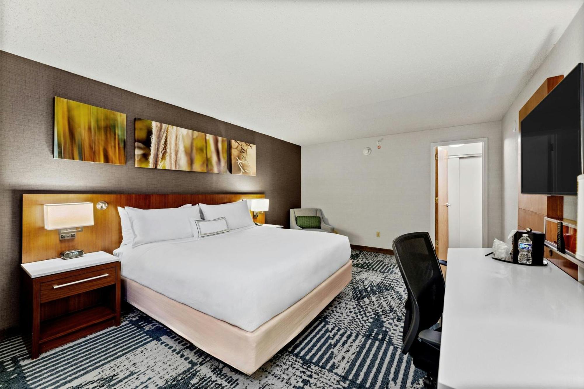 Delta Hotels By Marriott Mount Pleasant Расін Екстер'єр фото