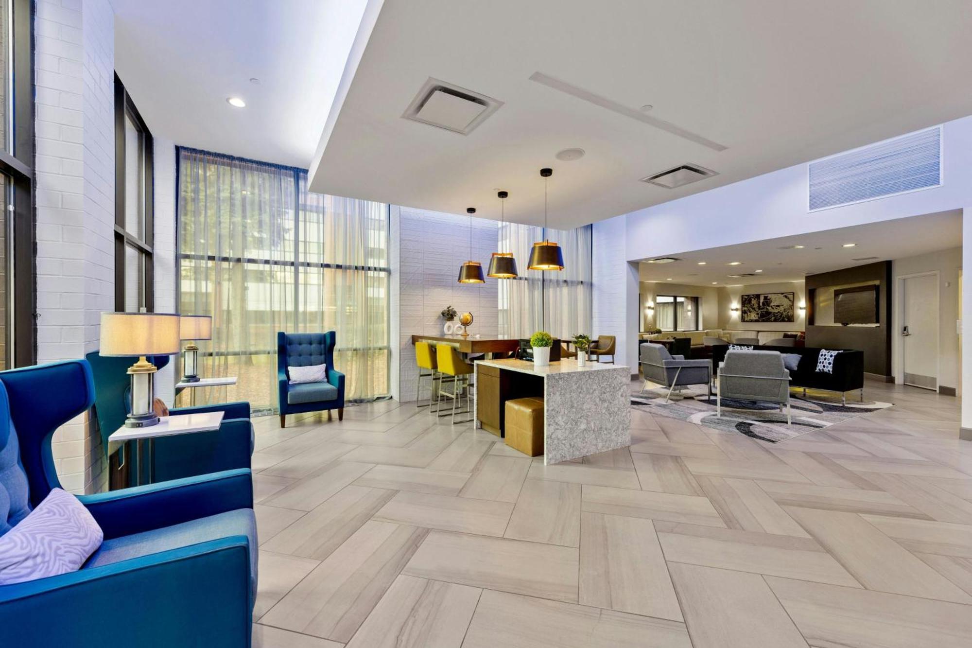 Delta Hotels By Marriott Mount Pleasant Расін Екстер'єр фото