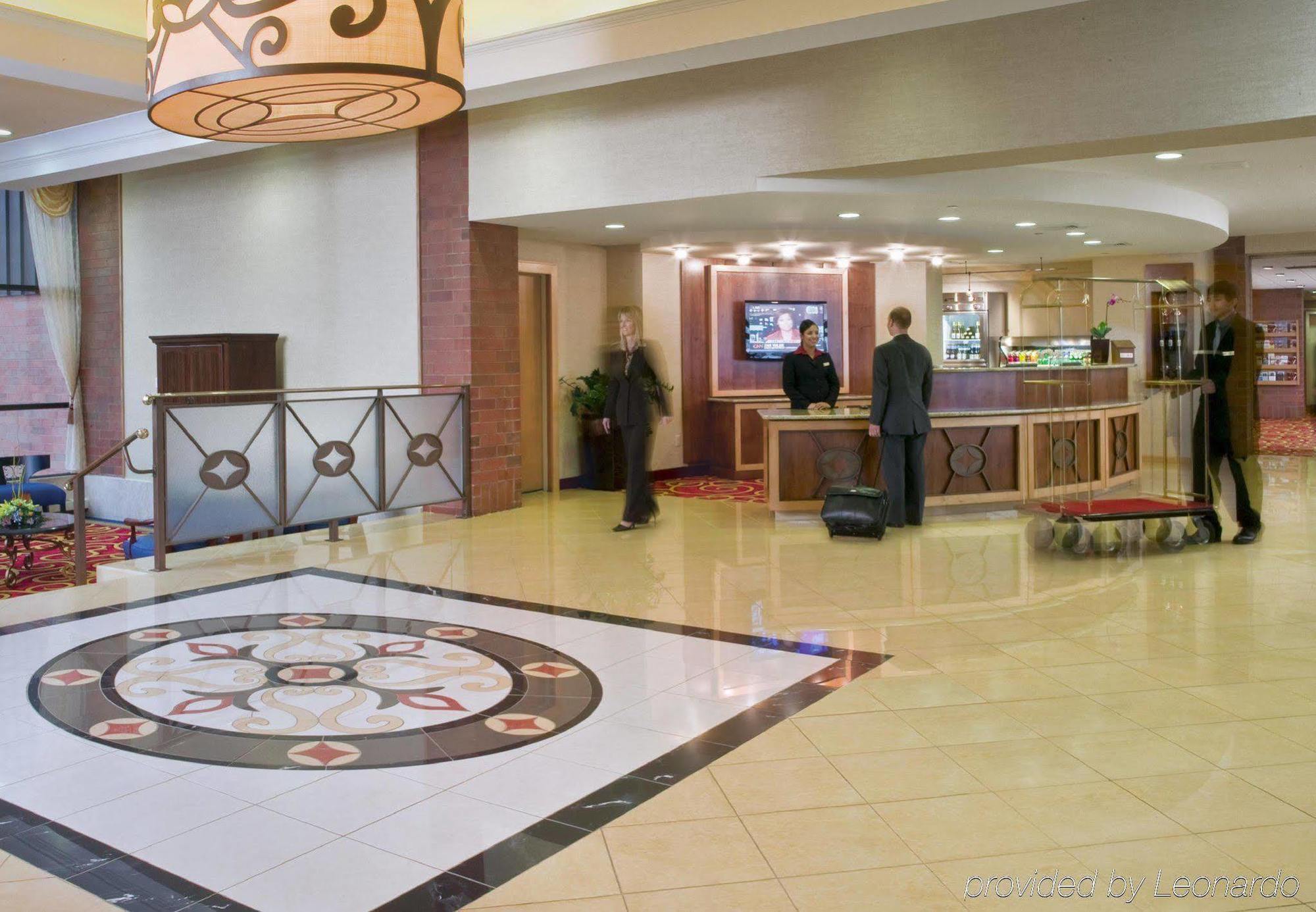 Delta Hotels By Marriott Mount Pleasant Расін Інтер'єр фото